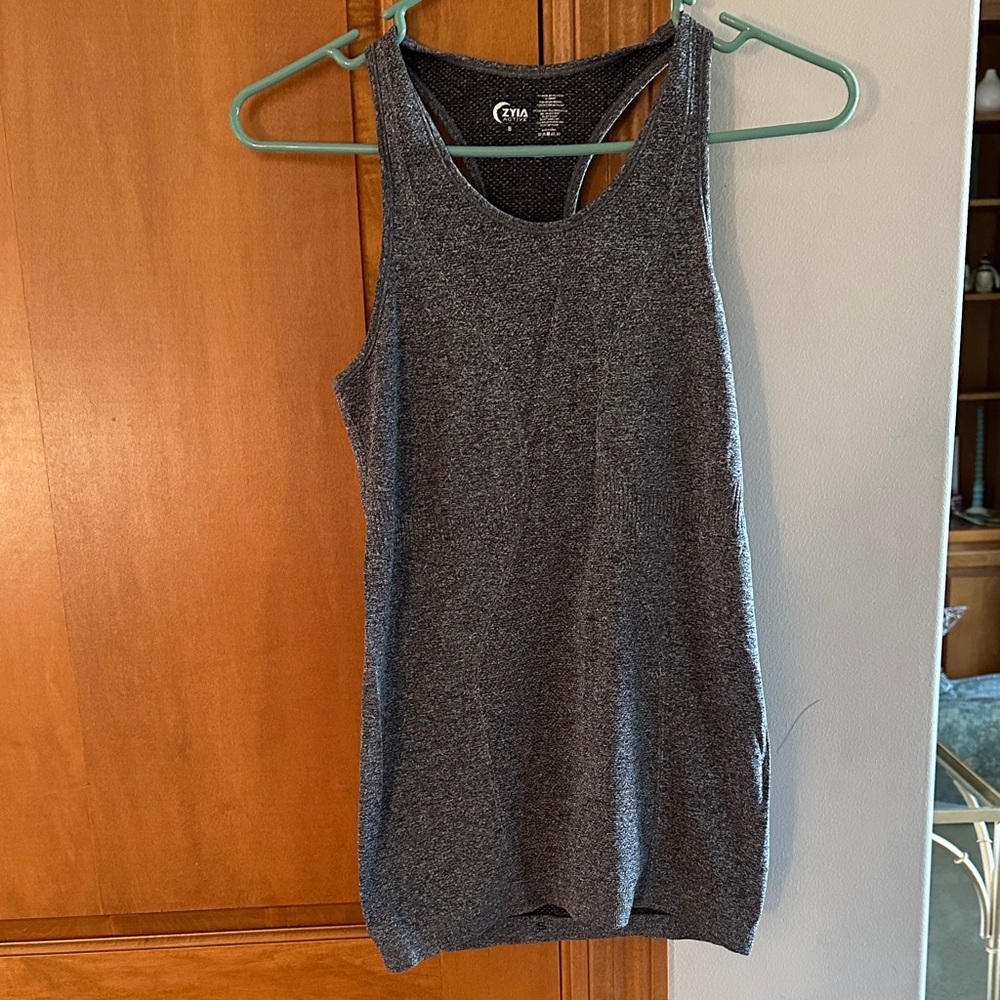 Zyia Active Women's Charcoal Tank Top Small